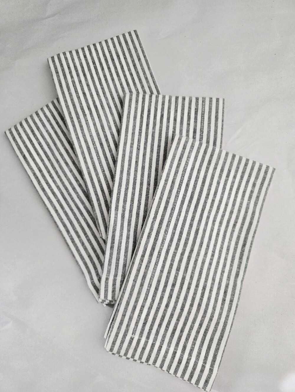 Set Of 4 Pottery Barn Pottery Barn Linen Cotton Striped Cloth Napkins. NWOT